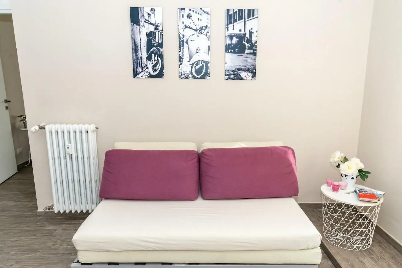 Appartamento Ponte Lungo Rom 0*,